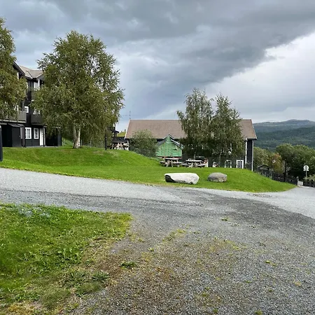 Flott I Stolen For 6 Personer, In, Out Apartment Oppdal