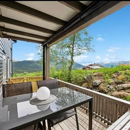 Flott I Stolen For 6 Personer, In, Out